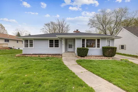 619 Warren Ave, Rockford, IL 61107