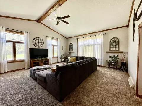 1751 Ashby St, Thomson, IL 61285 photo 17