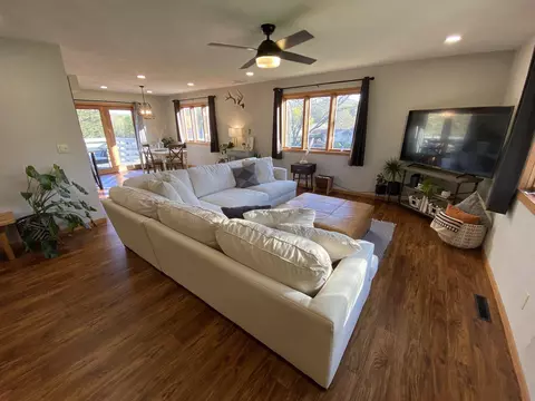2049 Eagle Dr, Freeport, IL 61032 photo 10