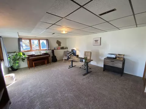 2049 Eagle Dr, Freeport, IL 61032 photo 36