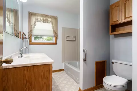 407 E Mechanic St, Rockton, IL 61072 photo 18