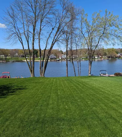 27 Delburne Dr, Lake Summerset, IL 61019