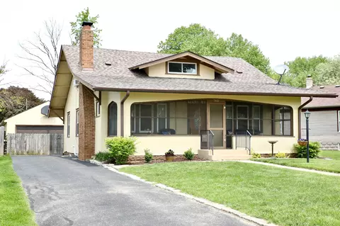 743 W Madison St, Belvidere, IL 61008
