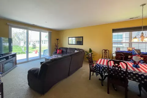 2828 Cascade Falls Cir, Elgin, IL 60124 photo 17
