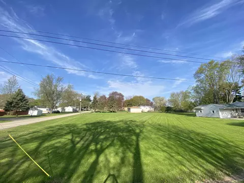 Nnn N Benton Street, Winnebago, IL 61088