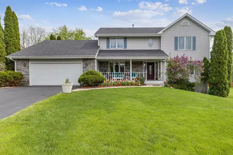 2599 Sioux Ct, Rockford, IL 61109