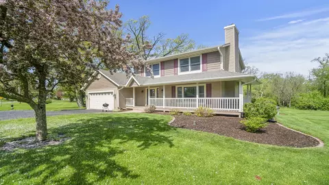 2332 Main St, Caledonia, IL 61011