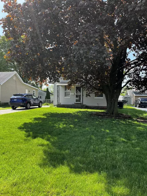 205 Grand Blvd, Loves Park, IL 61111
