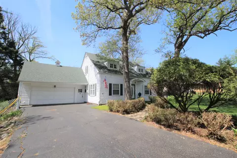 1308 Chelsea Ave, Rockford, IL 61107