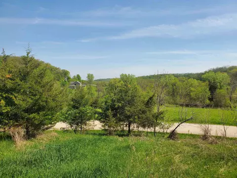 45 Heatherdowns Ln, Galena, IL 61036