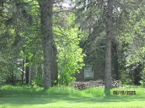 522 W State St, Cherry Valley, IL 61016 photo 2