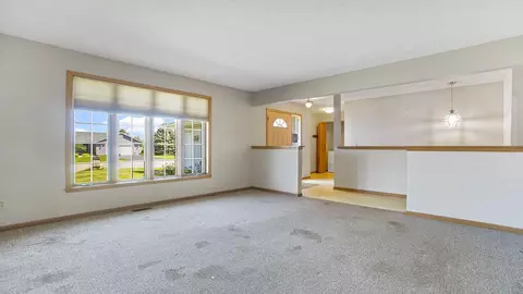 509 Don Dr, Pecatonica, IL 61063 photo 13
