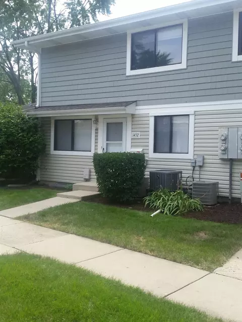 1452 Bearflag Dr, Hanover Park, IL 60133