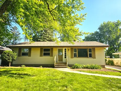 4111 Amherst Ln, Rockford, IL 61109