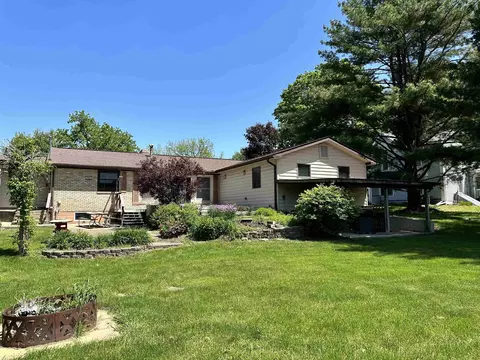 505 E Rdg, Mount Carroll, IL 61053 photo 5