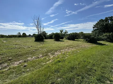 12-221 Spring Creek Dr, Lake Carroll, IL 61046