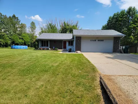 10111 Applegate, Roscoe, IL 61073 photo 2
