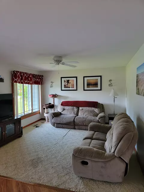10111 Applegate, Roscoe, IL 61073 photo 7