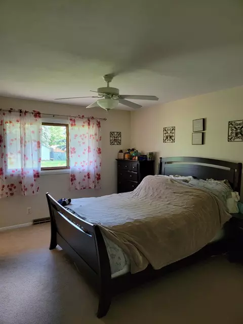 10111 Applegate, Roscoe, IL 61073 photo 10