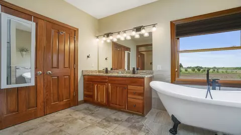 17568 Yale Bridge Rd, Davis, IL 61019 photo 22
