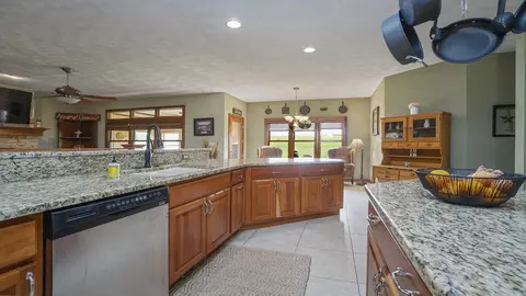 17568 Yale Bridge Rd, Davis, IL 61019 photo 16