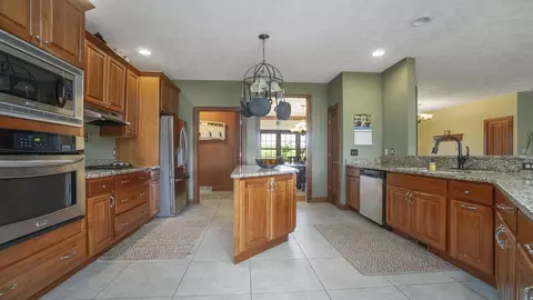 17568 Yale Bridge Rd, Davis, IL 61019 photo 4