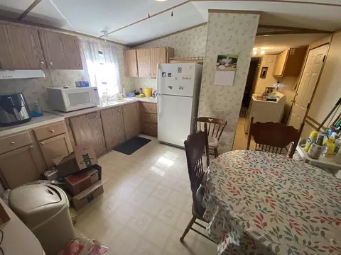 14220 Brethren Rd, Lanark, IL 61046 photo 8