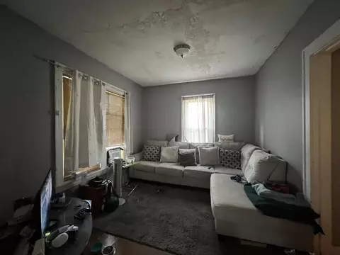 709 S 16th St, Freeport, IL 61032 photo 8