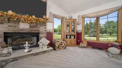 2302 E West Hart Rd, Beloit, WI 53511 photo 10