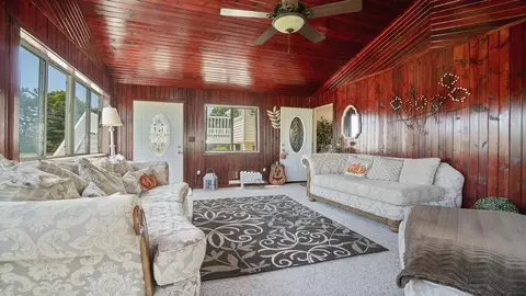 2302 E West Hart Rd, Beloit, WI 53511 photo 28