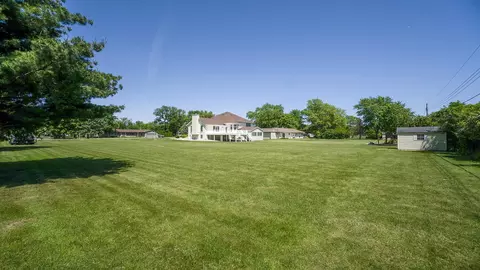 2302 E West Hart Rd, Beloit, WI 53511 photo 38