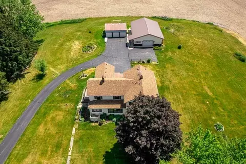 14775 Best Rd, Davis, IL 61019 photo 5
