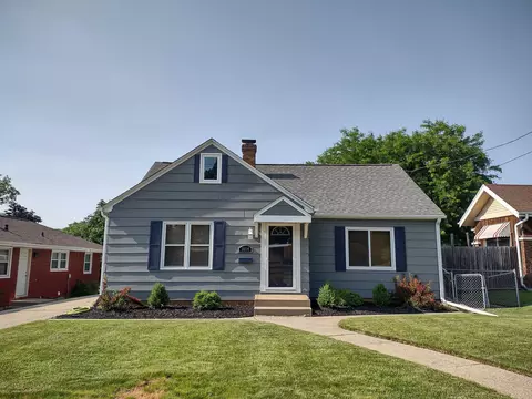 3036 Broadway, Rockford, IL 61108