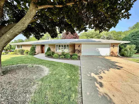1404 Phelps Ave, Rockford, IL 61108