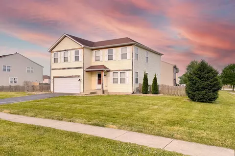 232 Ridgestone Trl, Poplar Grove, IL 61065