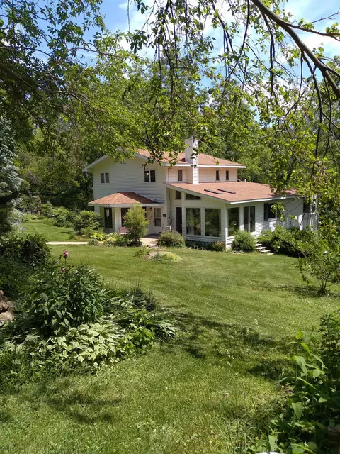 13450 E Blair Hill Rd, Stockton, IL 61085