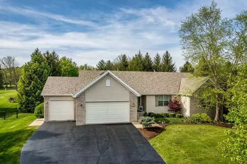 6398 Torchlite Trl, Loves Park, IL 61111