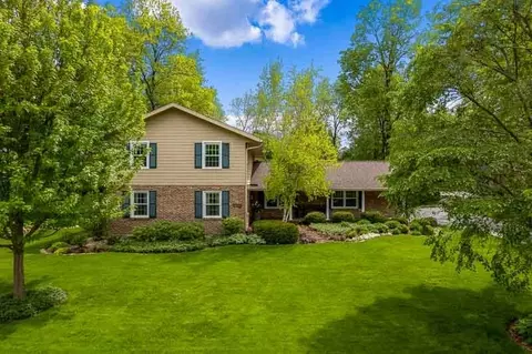 1810 Jonquil Cir, Rockford, IL 61107