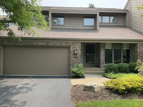 2202 Churchview Dr #L, Rockford, IL 61107