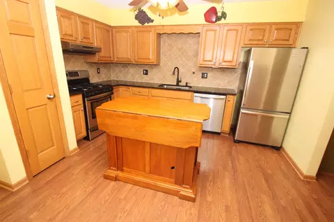 8115 Highview Dr, Winnebago, IL 61088 photo 6