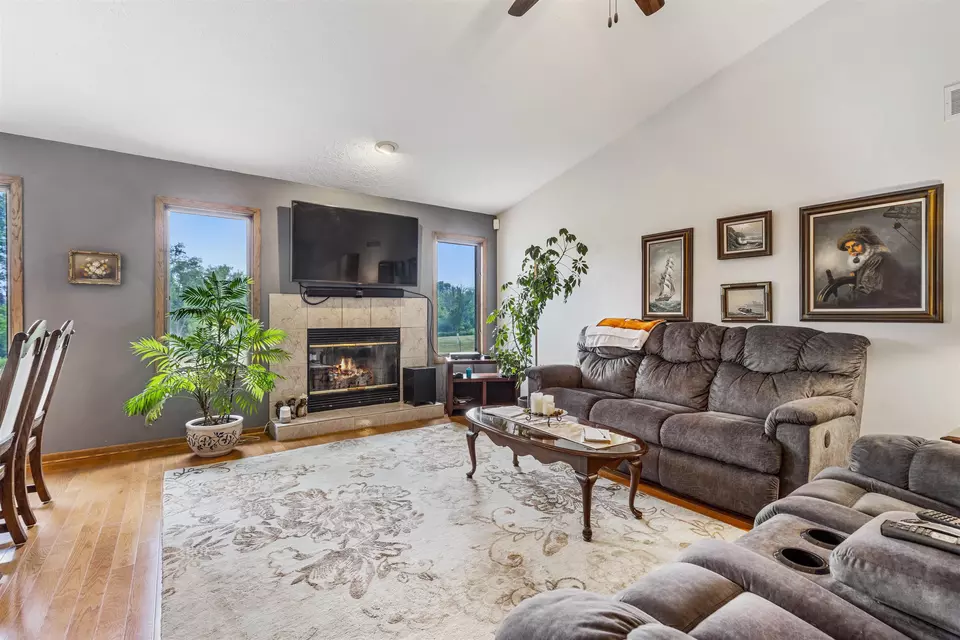  3443 N Trainer Rd, Rockford, IL 61114 photo 3