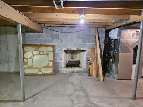 6957 Michelle Dr, Roscoe, IL 61073 photo 17