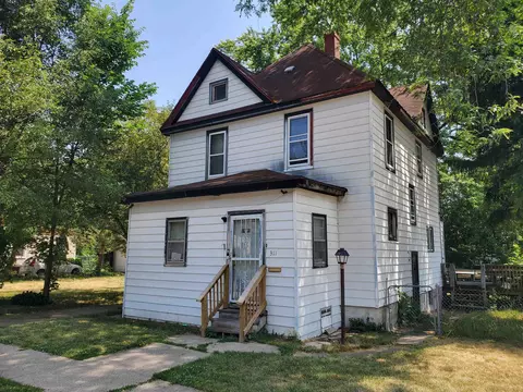 311 N Sunset Ave, Rockford, IL 61101