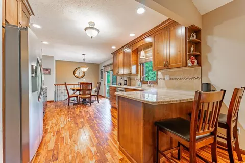 5848 Sweet Grass Dr, Roscoe, IL 61073 photo 9