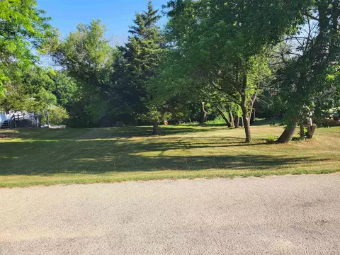 8 A49 Constitution Dr, Apple River, IL 61001