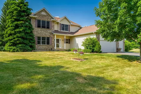 226 Brooke Ln, Rockford, IL 61107