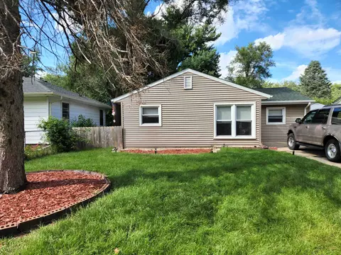 1315 Barton Blvd, Rockford, IL 61103
