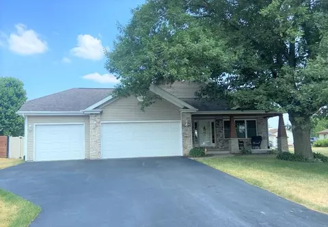 11653 Waidi Ave, Machesney Park, IL 61115