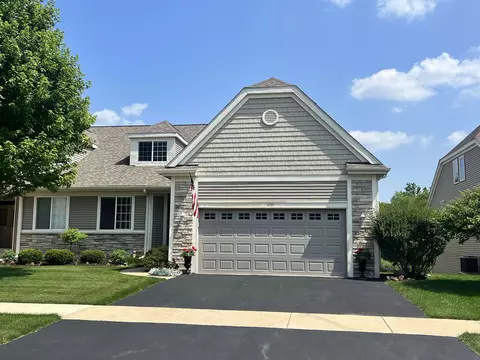 3155 Brook Harbour Dr, Rockford, IL 61114