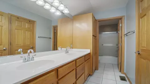 12743 Skyline Dr, Roscoe, IL 61073 photo 33
